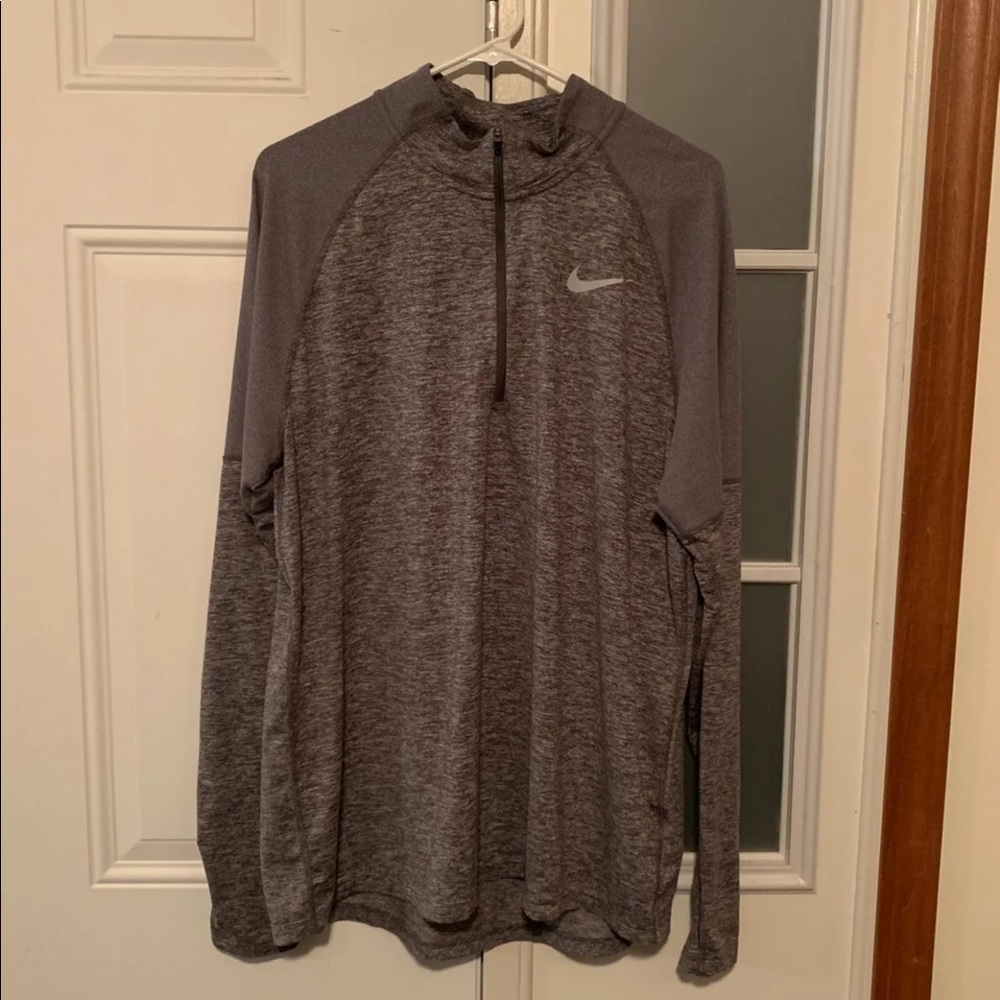 Men’s Nike Pullover
